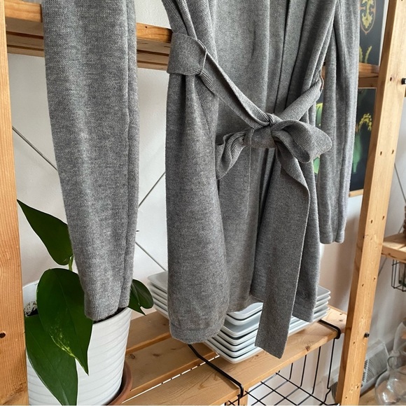 Vineyard Vines Gray Wool Cashmere Cardigan Sweater.XS - Picture 7 of 13